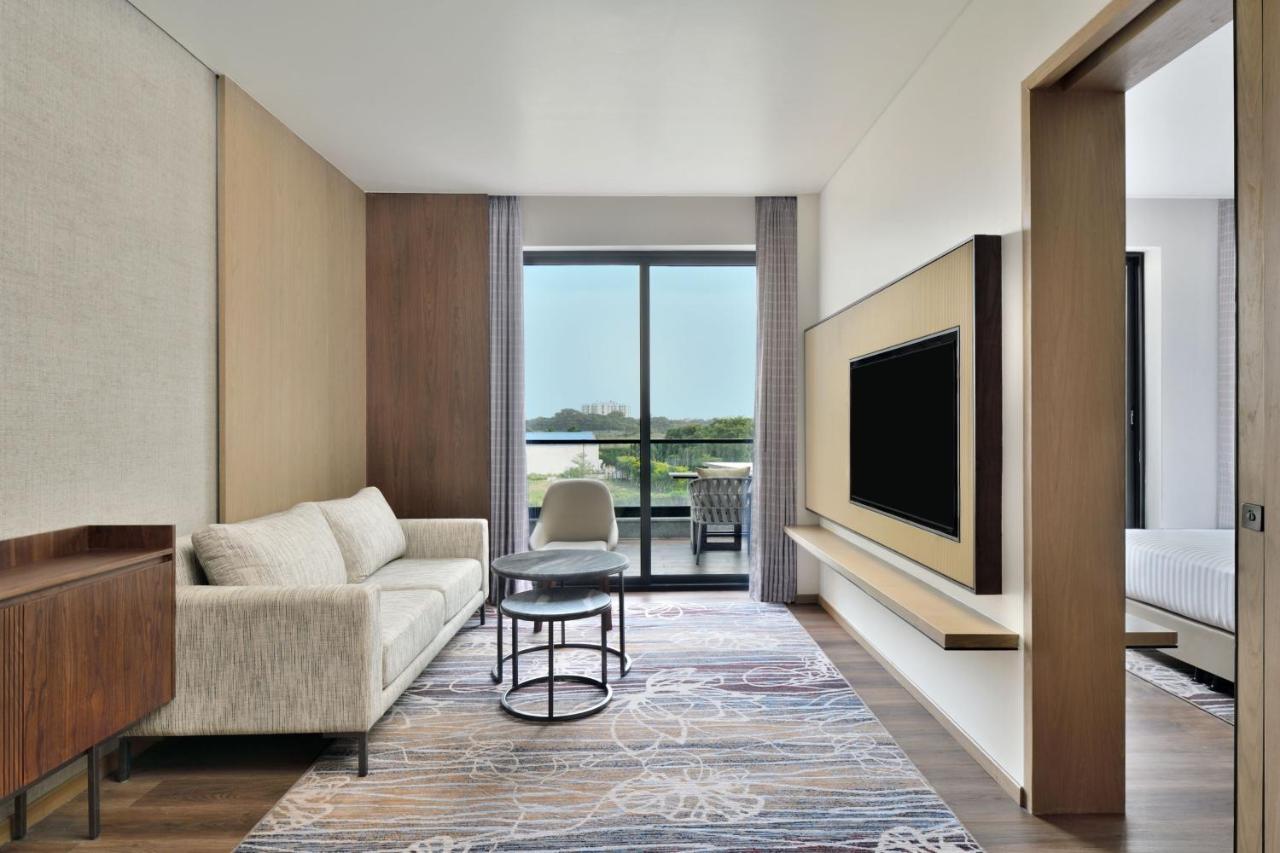מלון Courtyard By Marriott גורקפור מראה חיצוני תמונה