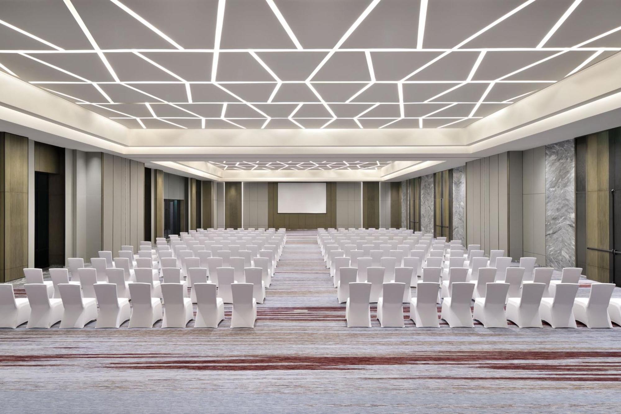 מלון Courtyard By Marriott גורקפור מראה חיצוני תמונה