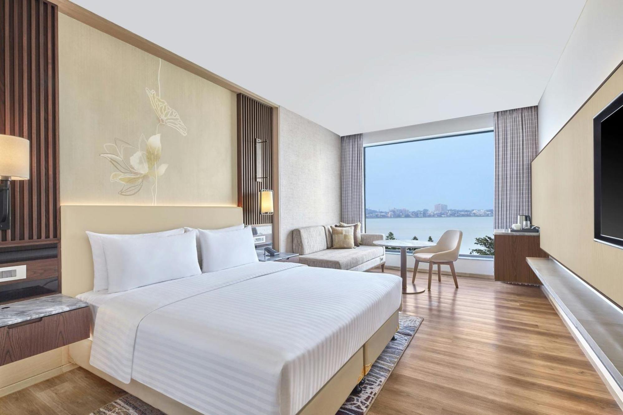 מלון Courtyard By Marriott גורקפור מראה חיצוני תמונה