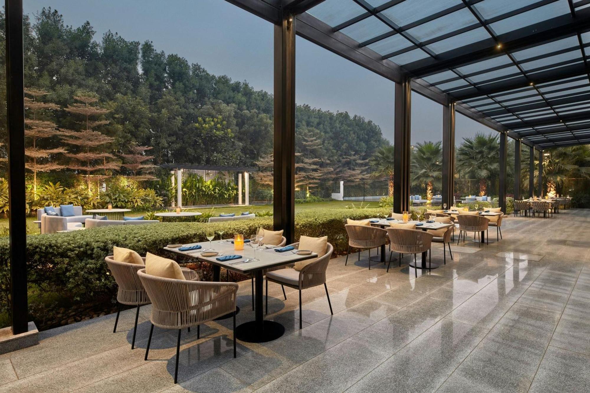 מלון Courtyard By Marriott גורקפור מראה חיצוני תמונה